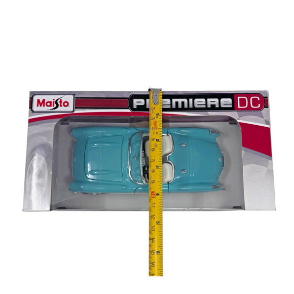 Vintage Maisto Premiere DC 1957 Chevrolet Corvette Convertible 1:24 Diecast Car - Picture 12 of 13